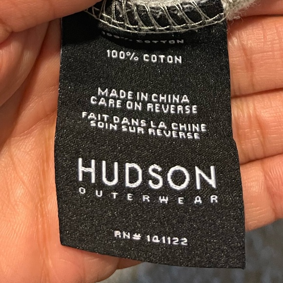 HUDSON pullover Hoodie - Picture 2 of 6